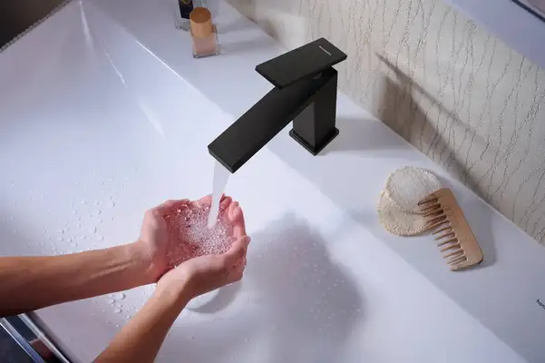 Hansgrohe Tecturis E Смеситель для раковины, черный матовый (73012670) Hansgrohe Tecturis E Смеситель для раковины, черный матовый (73012670)