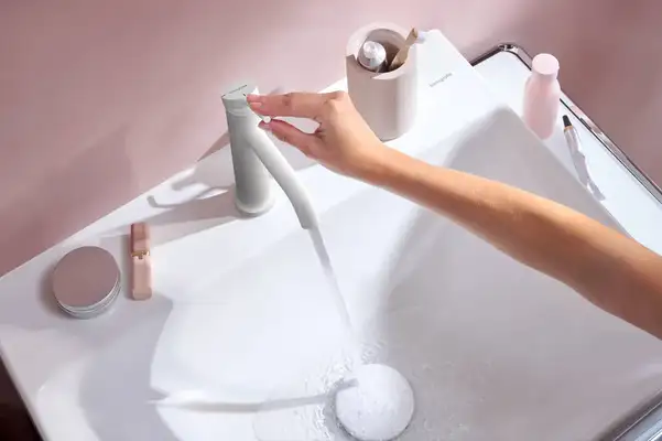 Hansgrohe Tecturis S Смеситель для раковины, белый матовый (73314700) Hansgrohe Tecturis S Смеситель для раковины, белый матовый (73314700)