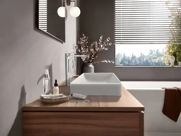Смеситель для раковины высокий Hansgrohe Vivenis (цвет - хром), без донного клапана (75042000) фото 3 Aquada.com.ua Смеситель для раковины высокий Hansgrohe Vivenis (цвет - хром), без донного клапана (75042000) фото 3 Aquada.com.ua