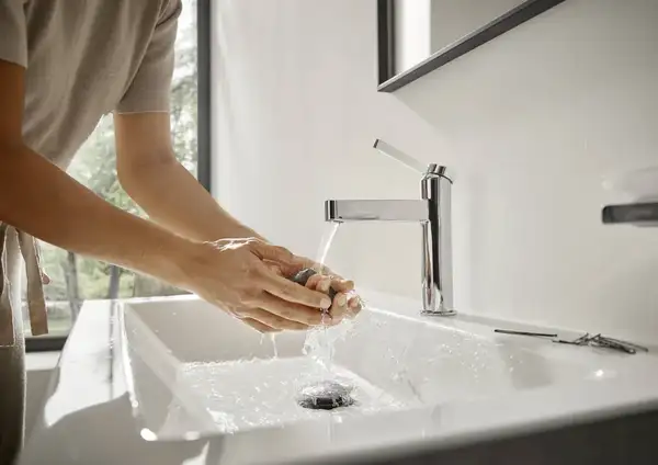 Кран для холодной воды Hansgrohe Finoris (цвет - хром), без донного клапана (76013000) фото 5 Aquada.com.ua Кран для холодной воды Hansgrohe Finoris (цвет - хром), без донного клапана (76013000) фото 5 Aquada.com.ua