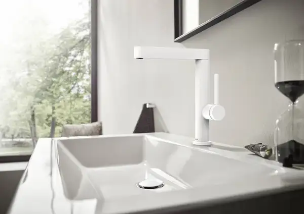Смеситель для раковины высокий Hansgrohe Finoris (цвет - белый матовый), с донным клапаном Push Open (76060700) фото 2 Aquada.com.ua Смеситель для раковины высокий Hansgrohe Finoris (цвет - белый матовый), с донным клапаном Push Open (76060700) фото 2 Aquada.com.ua