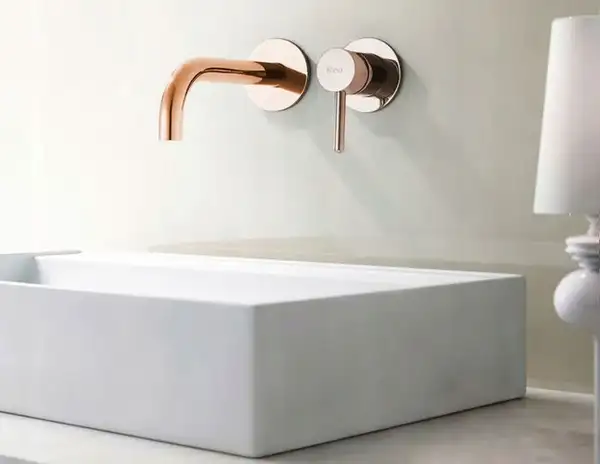 Смеситель для раковины (умывальника) REA LUNGO ROSE GOLD розовое золото настенный скрытого монтажа (REA-B8548) Смеситель для раковины (умывальника) REA LUNGO ROSE GOLD розовое золото настенный скрытого монтажа (REA-B8548)