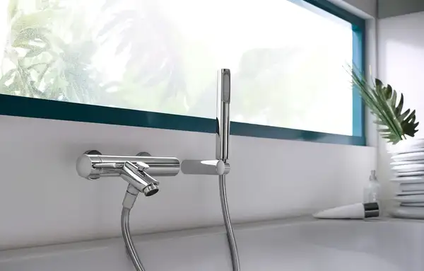 LV00110CR Змішувач для ванни з душовим комплектом хром Nobili ІТАЛІЯ (LV00110CR) LV00110CR Змішувач для ванни з душовим комплектом хром Nobili ІТАЛІЯ (LV00110CR)