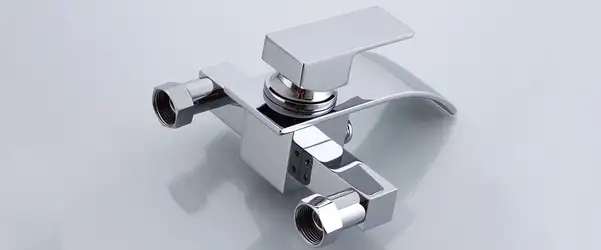 Смеситель для ванны и душа REA FALCON хром (REA-B0222)