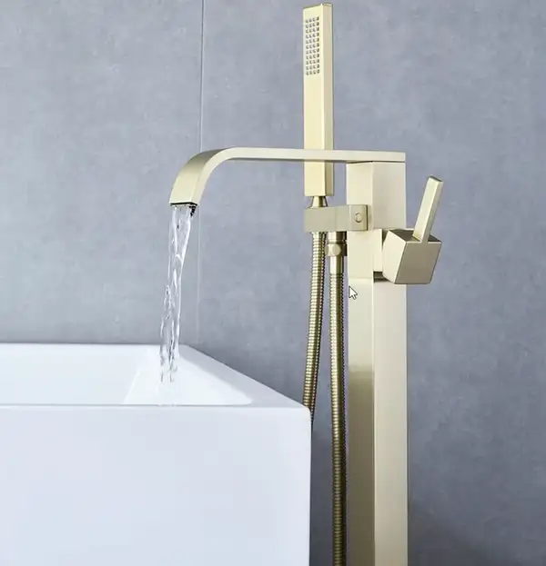 Смеситель для ванны REA CARAT BRUSHED GOLD золотой матовый напольный (REA-B6522) Смеситель для ванны REA CARAT BRUSHED GOLD золотой матовый напольный (REA-B6522)